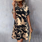 👗 Rochie cu mânecă scurtă cu buton imprimat