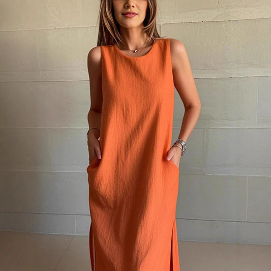 👗 Rochie fără mâneci cu croială solidă